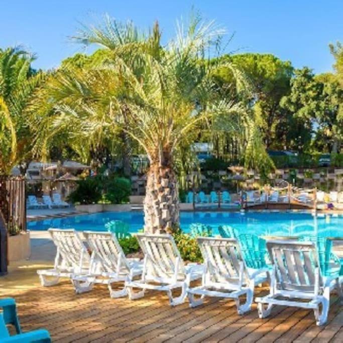 Mobile Home 6-Pers Camping Lei Suves-Cotes D'Azur-Including Airco Roquebrune-sur Argens Luaran gambar