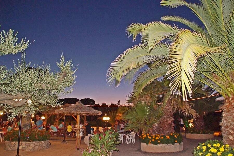 Mobile Home 6-Pers Camping Lei Suves-Cotes D'Azur-Including Airco Roquebrune-sur Argens Luaran gambar