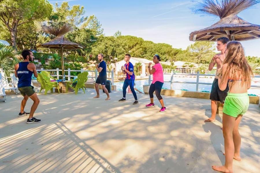 Mobile Home 6-Pers Camping Lei Suves-Cotes D'Azur-Including Airco Roquebrune-sur Argens Luaran gambar